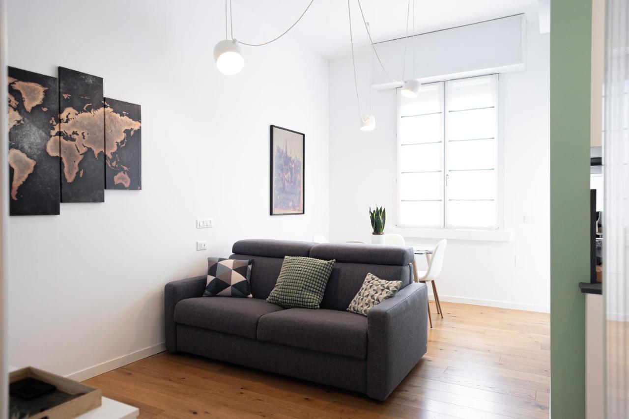 Appartement Elegante Bilocale In De Angeli - Piazzale Siena à Milan Extérieur photo